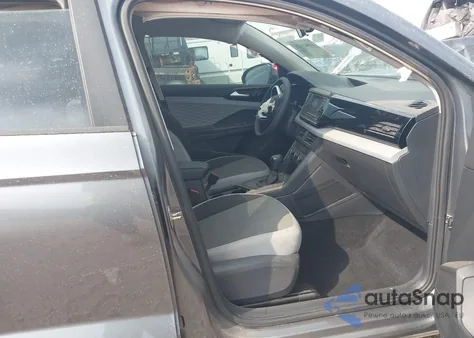 2022 Volkswagen Taos 1.5T S z USA, uszkodzony, nr VIN 3VVCX7B20NM030475